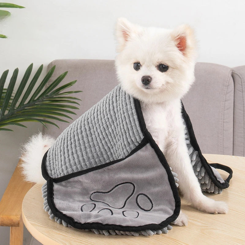 Absorbent Pet Bath Towel Microfiber Quick Dry With Hand Pockets